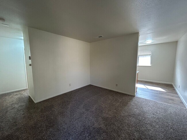 Building Photo - Gated community - Water, Garbage & Sewer I...