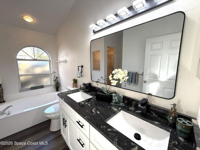 Building Photo - 2924 Pebble Creek St