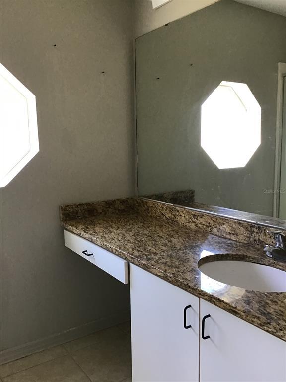 Building Photo - 2369 Captain Dr