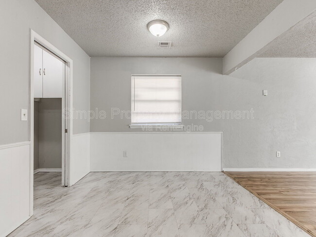 Building Photo - 7505 NW 29th St