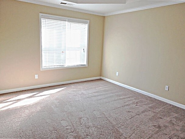 Building Photo - 4327 James Wade Dr