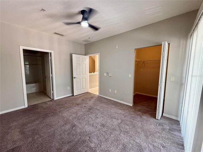 Building Photo - 2586 Grand Central Pkwy
