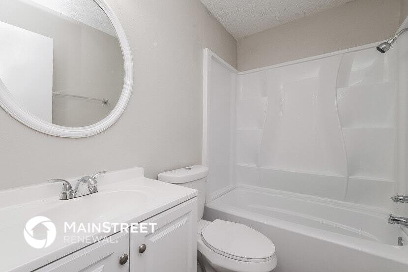 Building Photo - 7220 Exemplar Dr