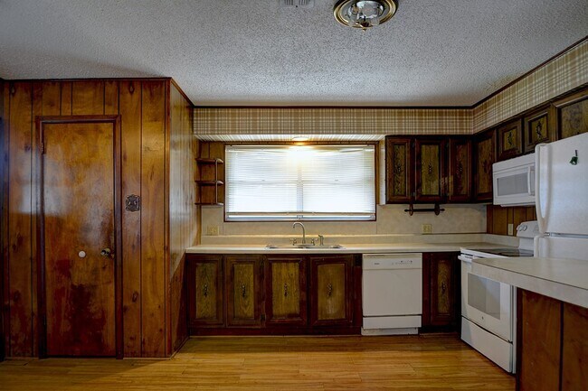 Building Photo - 109 Arizona Ash Dr