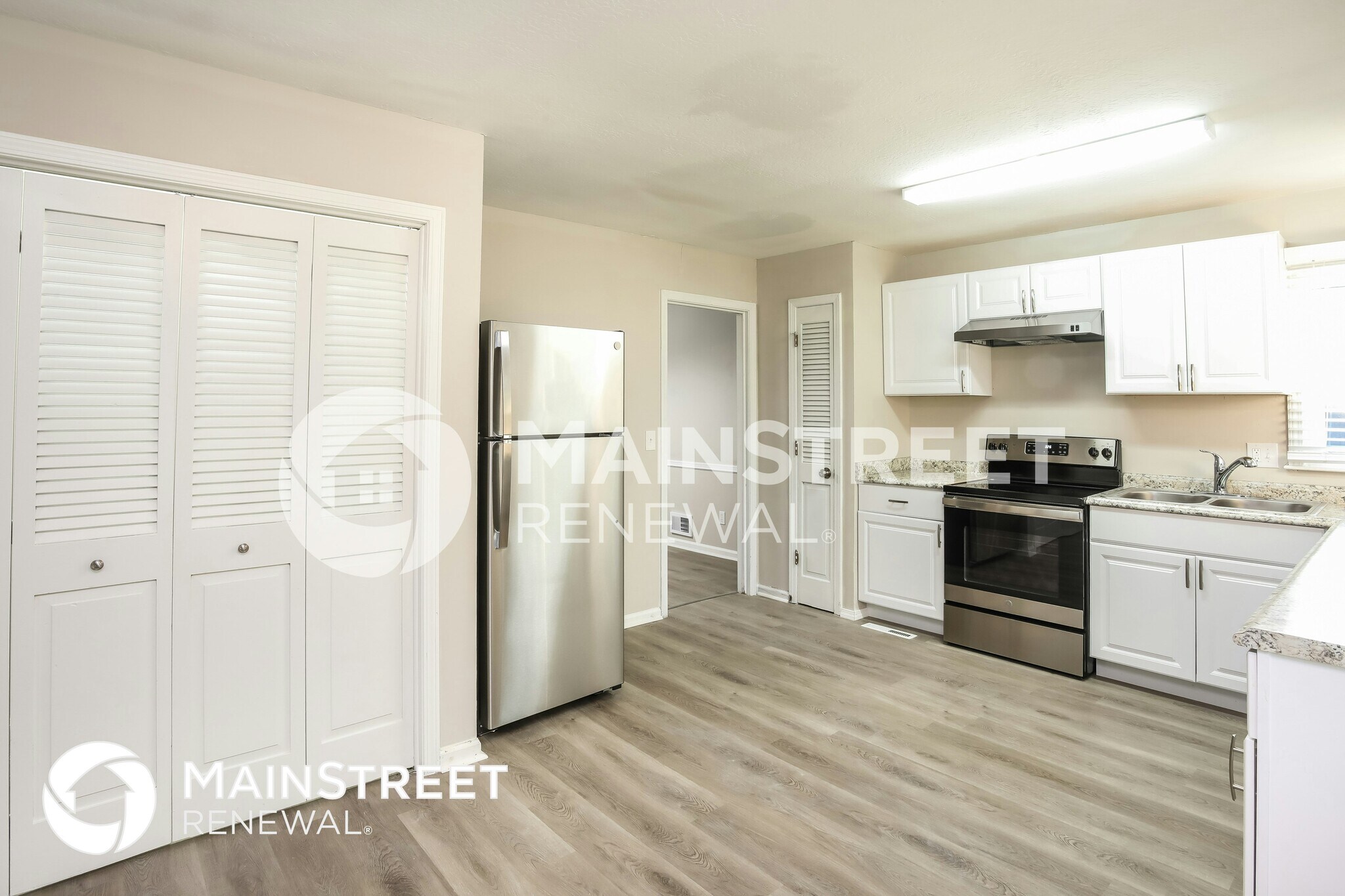 Building Photo - 11906 E 60 St