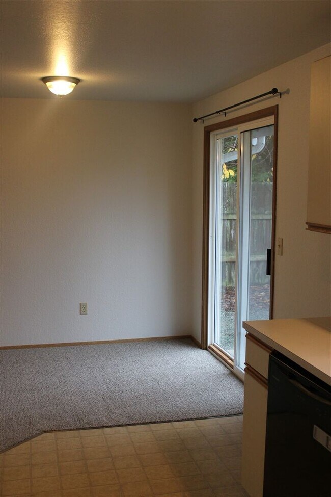 Building Photo - Waldangle, LLC