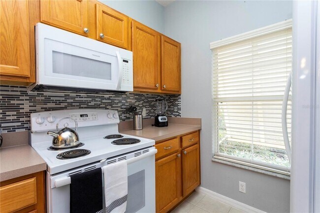 Building Photo - 3006 Yellow Lantana Ln