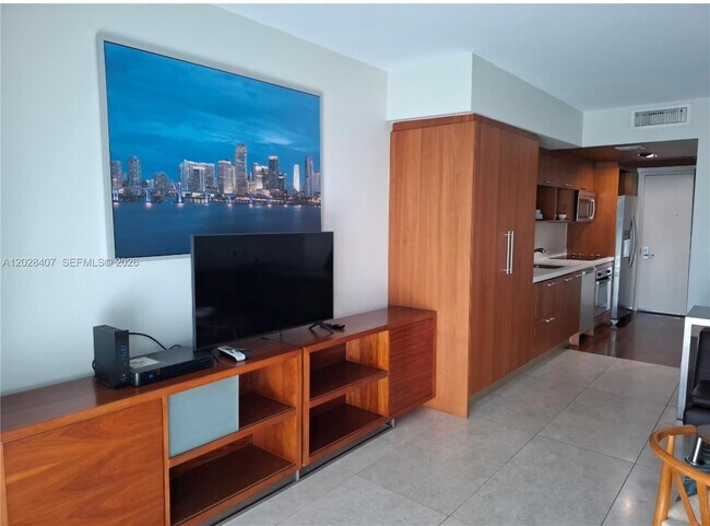 Building Photo - 50 Biscayne Blvd