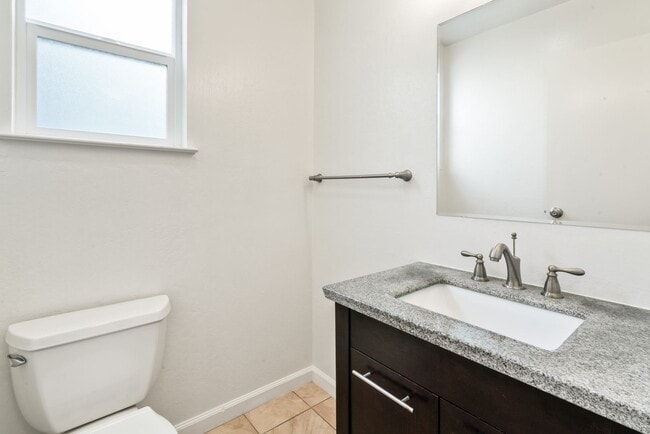 Building Photo - Spacious 3-Bedroom Daly City Home – Prime ...