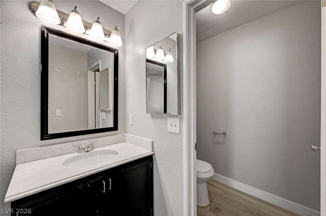 Building Photo - 1305 Kari Lee Ct