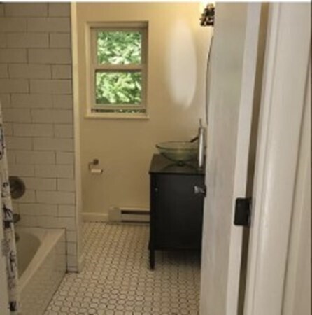 Building Photo - 44 Burnap Rd