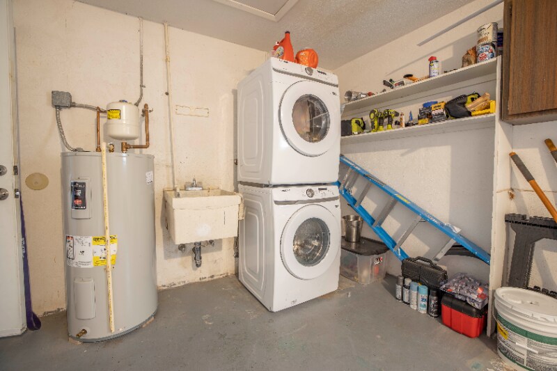 Building Photo - 411 Marjon Ave