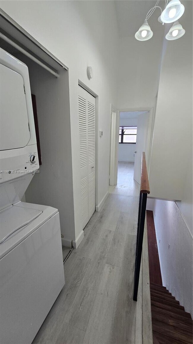Building Photo - 8060 SW 152nd Ave