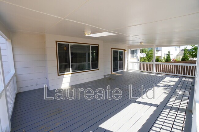 Building Photo - 10182 Woodrose Ct