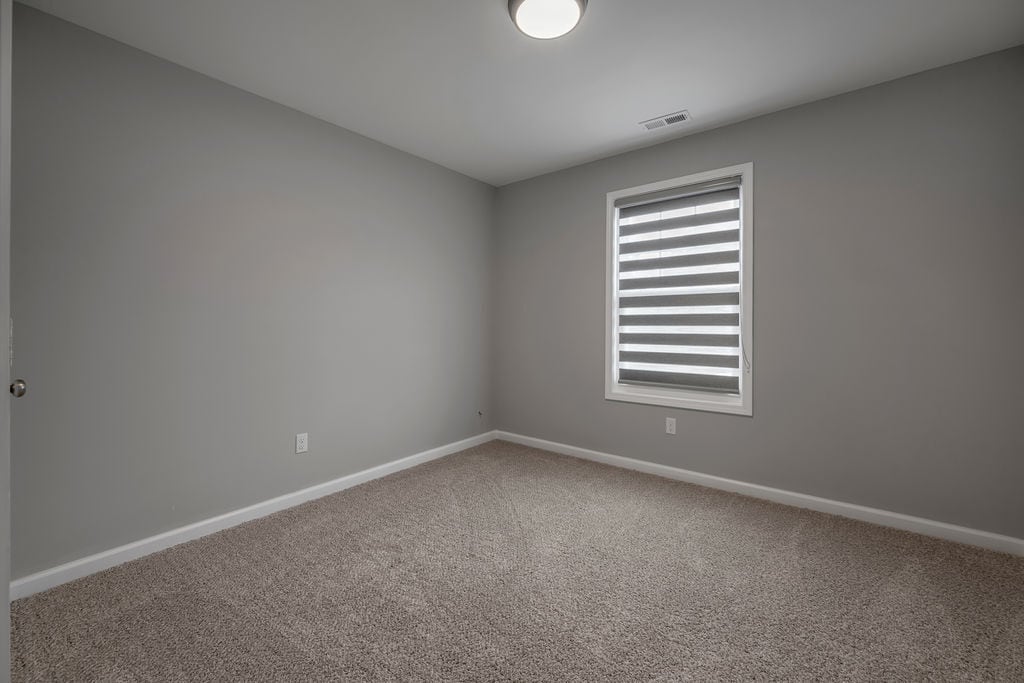 Building Photo - 242 Elkhorn Meadows Dr