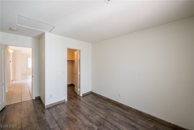 Building Photo - 682 Ladywood Ln