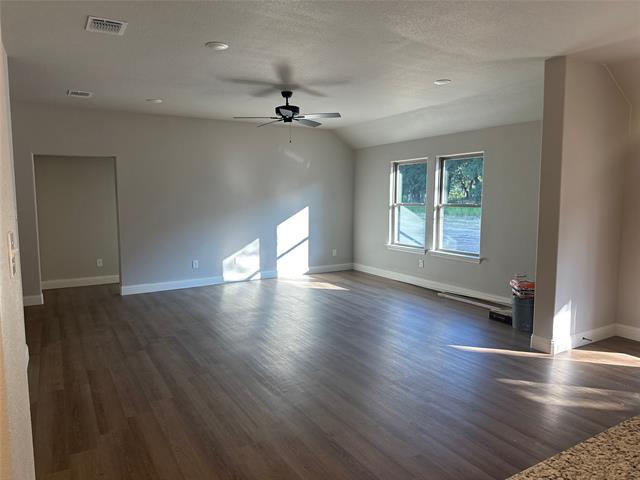 Building Photo - 1018 Bluestem