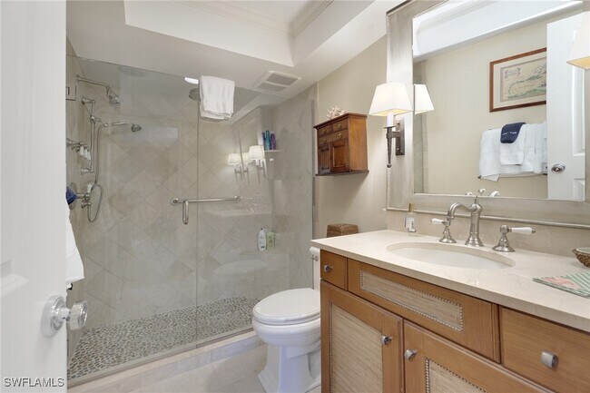 Building Photo - 1900 Gulf Shore Blvd N