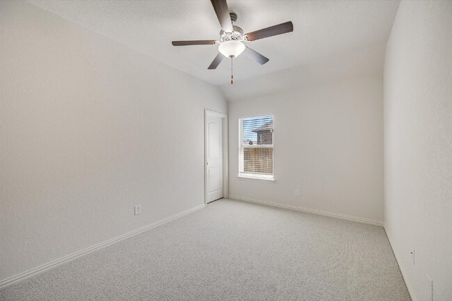 Building Photo - 3316 Amerigo Pl