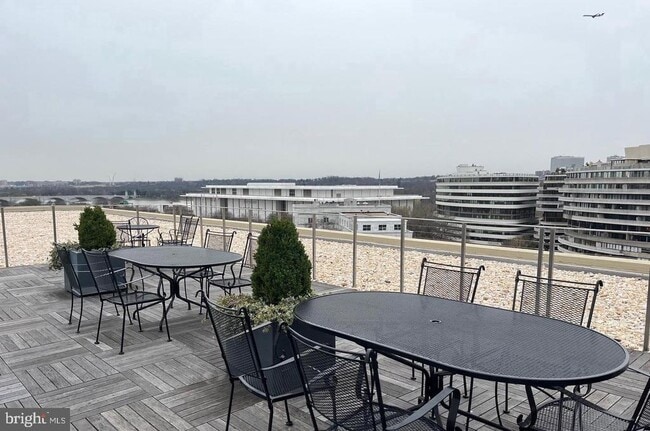 Building Photo - 2475 Virginia Ave NW