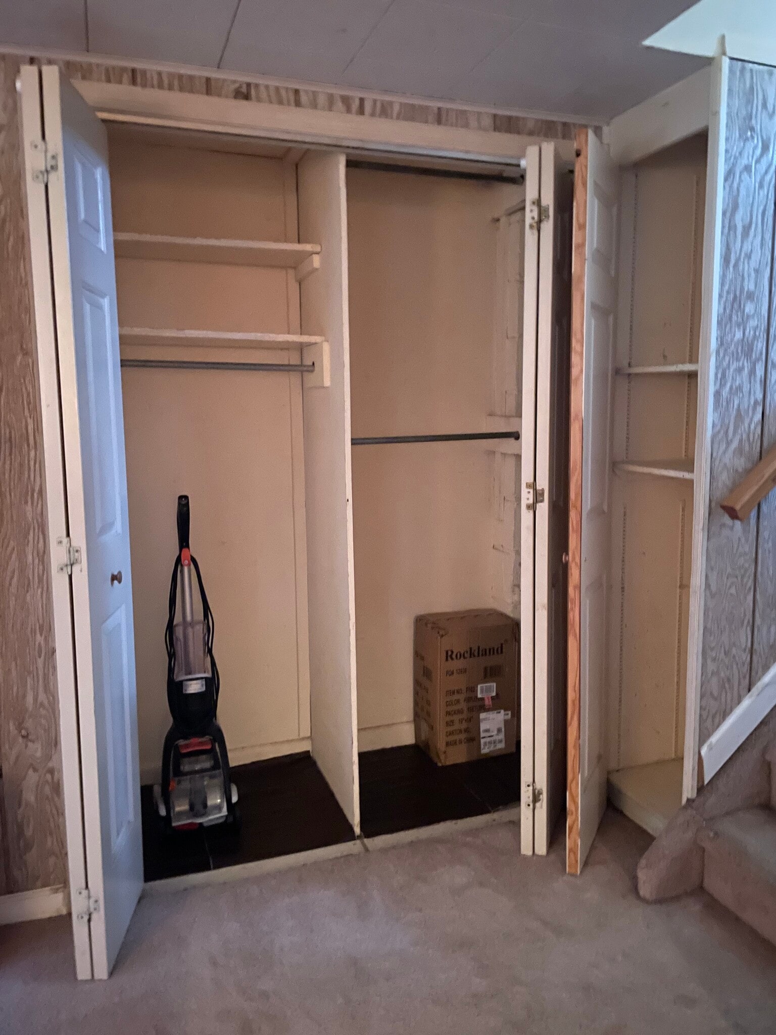 Building Photo - 38 Rennert Ln