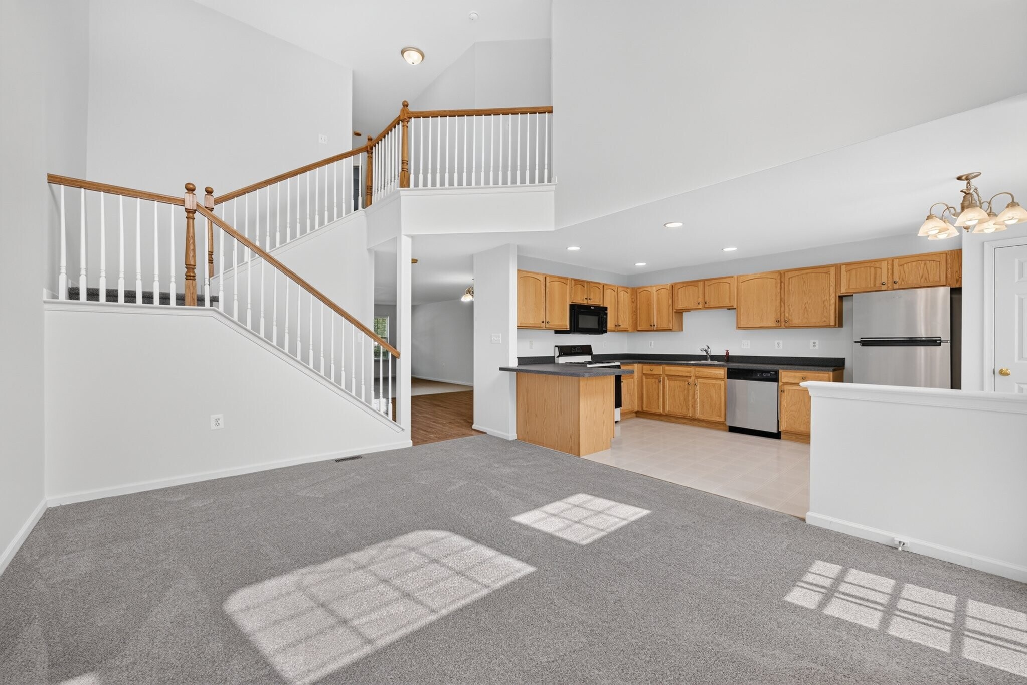 Building Photo - 335 Wheatfield Cir