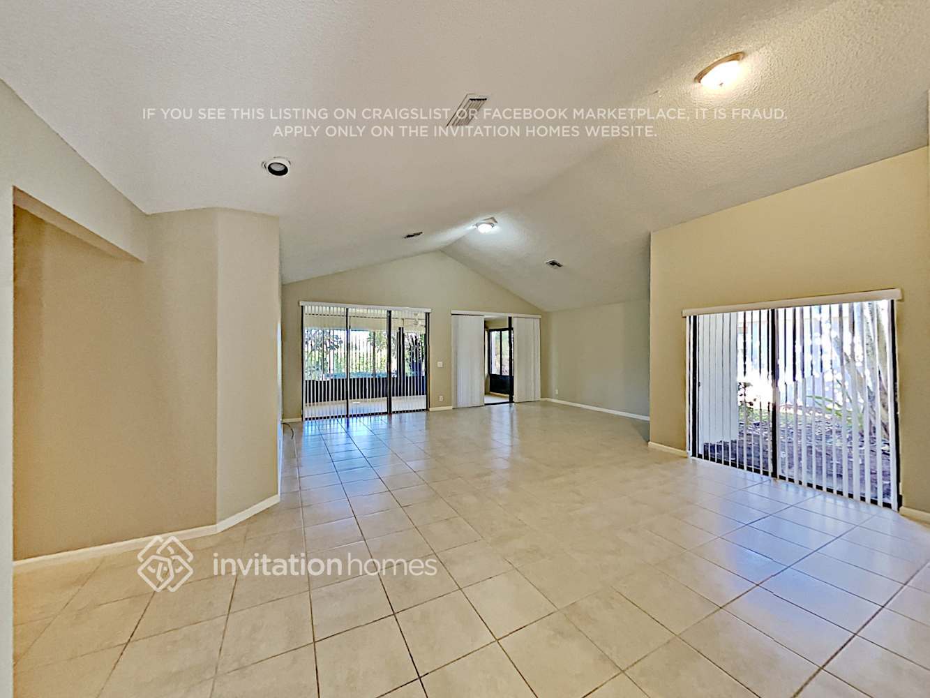 Building Photo - 132 Coventry Pl