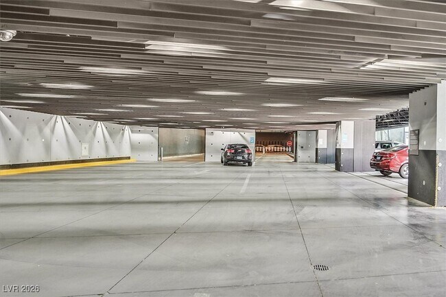 Building Photo - 3722 S Las Vegas Blvd