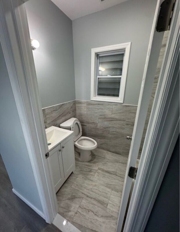 Building Photo - 159 Jaques St