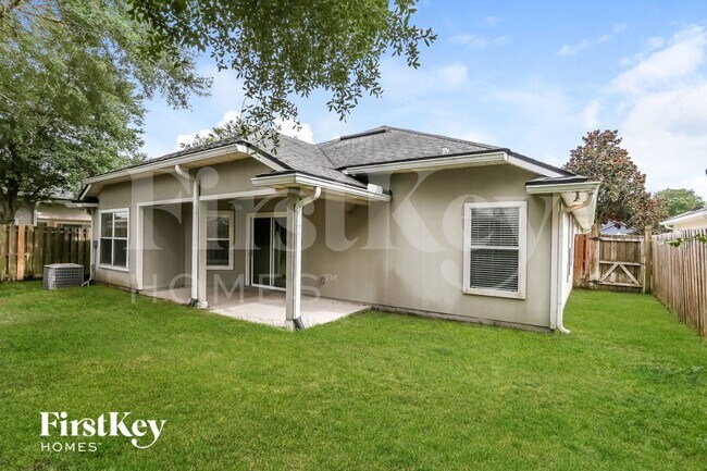 Building Photo - 2308 Aberford Ct