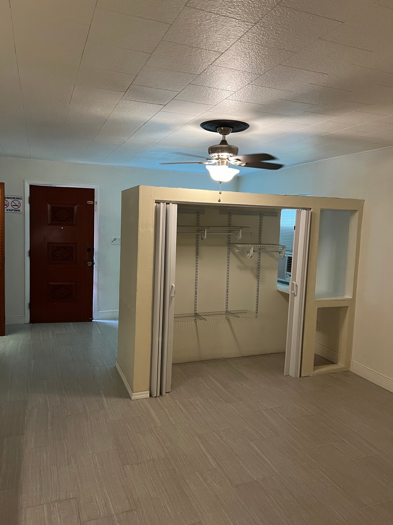 Building Photo - 1005 Vine St