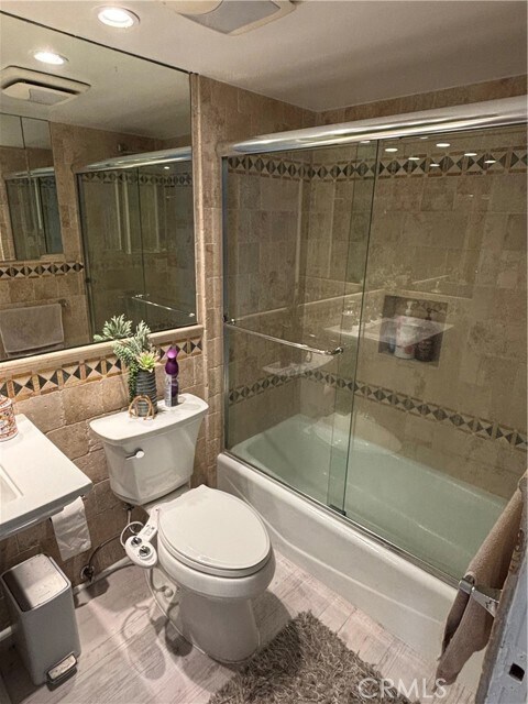 Building Photo - 1230 E Ocean Blvd