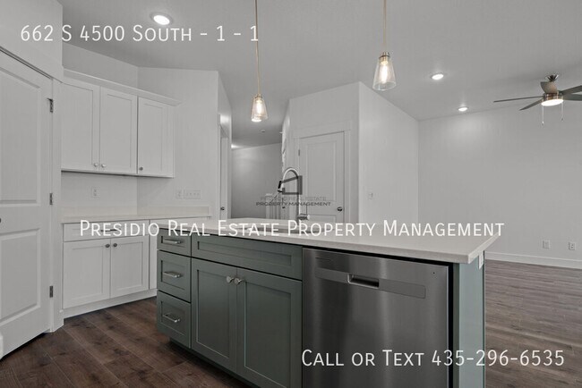Building Photo - 662 S 4500 S