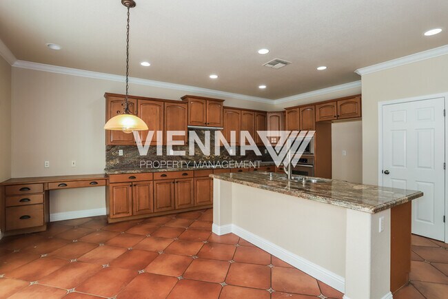 Building Photo - 1311 Green Ravine Dr