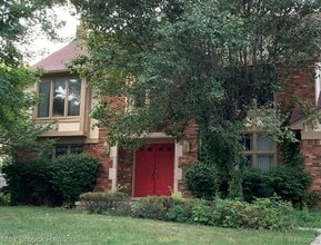 Building Photo - 6330 Odessa Dr