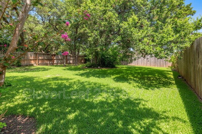 Building Photo - 4011 Bulverde Pkwy