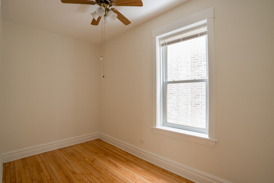 Building Photo - 3541 N Whipple St