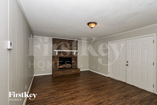 Building Photo - 5492 Scottsdale Ave