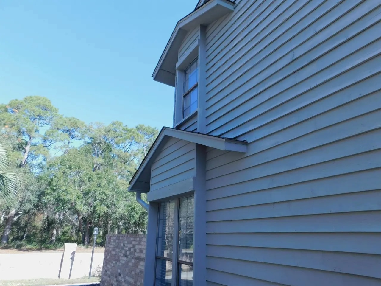 Building Photo - 389 Clubhouse