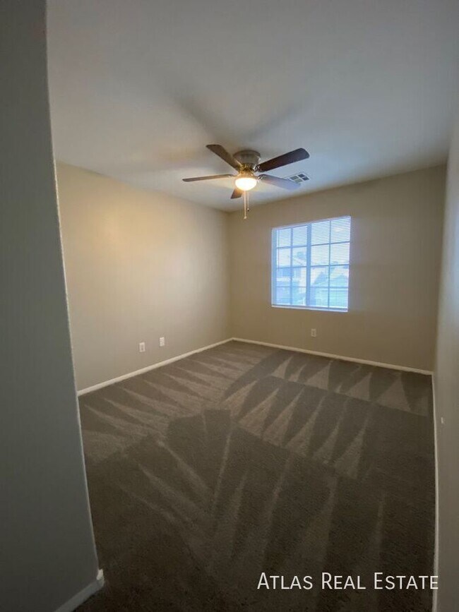 Building Photo - 6246 Apple Orchard Dr