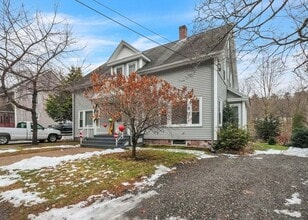 Building Photo - Duplex