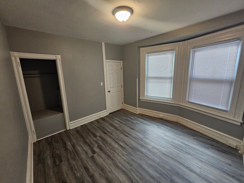 Building Photo - 1650 Mineral Spring Rd