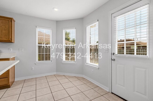 Building Photo - Great Location 3 Bedroom in Bentonville!