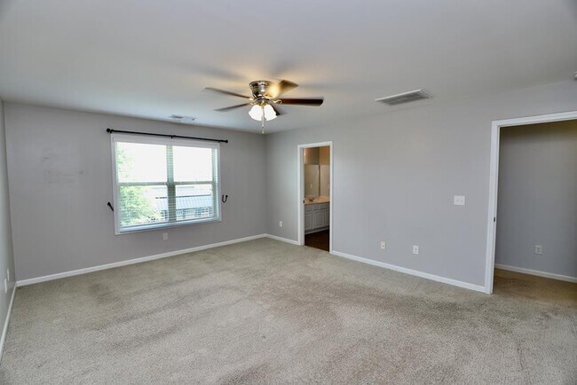 Building Photo - 1769 Ruger Dr