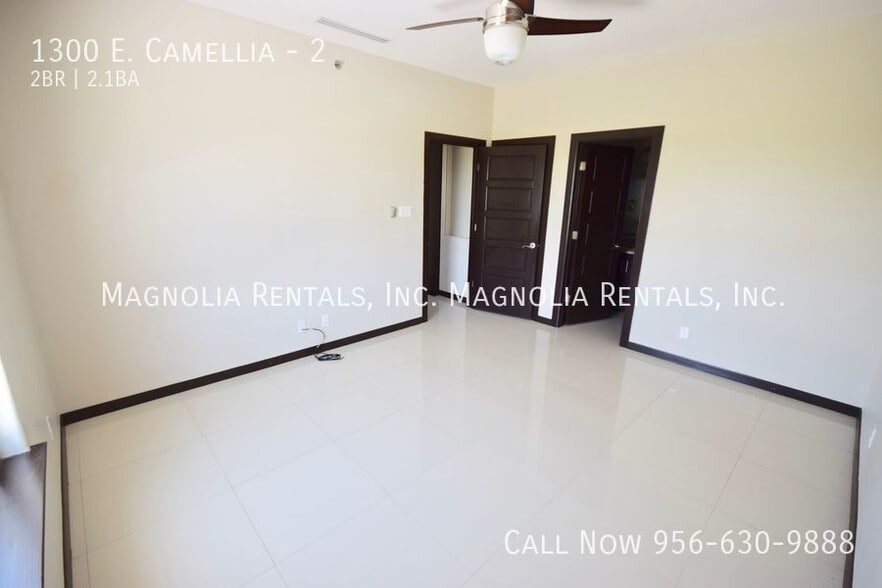 Building Photo - 1300 E. Camellia-2