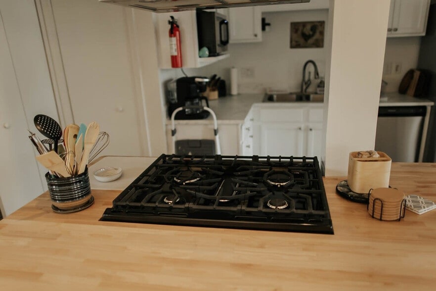 Building Photo - 1109 S Fess Ave