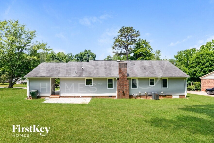 Building Photo - 524 Jasin Dr