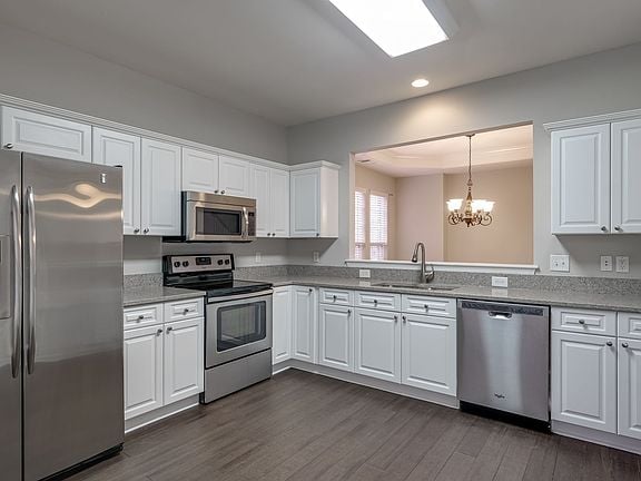 Building Photo - 1545 Indian Hawthorne Ct