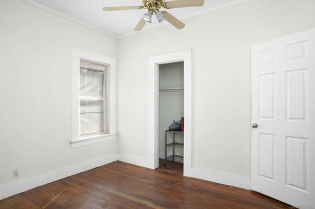 Building Photo - Charming 2 bedroom, 2 bathroom home in the heart of Logan Heights