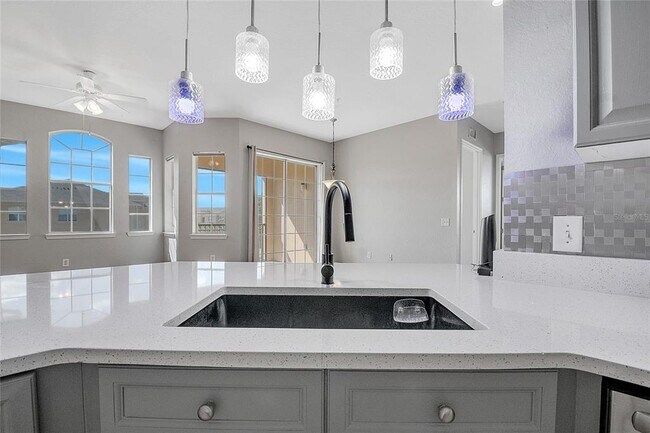 Building Photo - 617 Terrace Ridge Cir